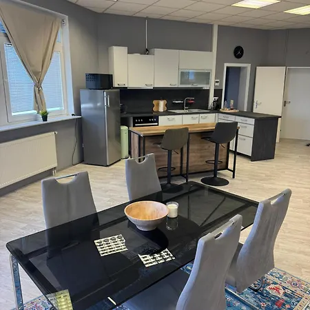 Stilvolles&klimatisiertes Loft Mit Ausblick In Ferne Sankt Leon-Rot