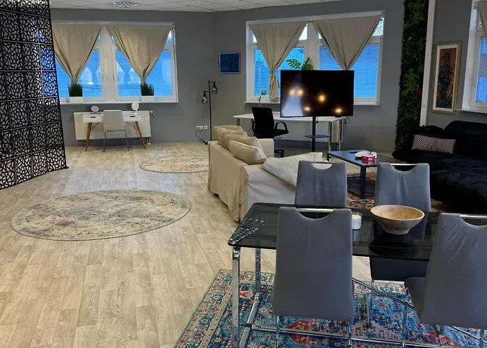 Stilvolles & Klimatisiertes Loft Mit Ausblick In Ferne Sankt Leon-Rot